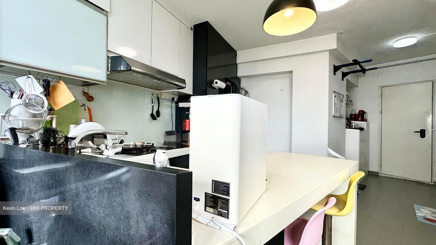 Blk 650B Jurong West Street 61 (Jurong West), HDB 5 Rooms #503022401